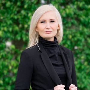 Meet your Posher, Paula